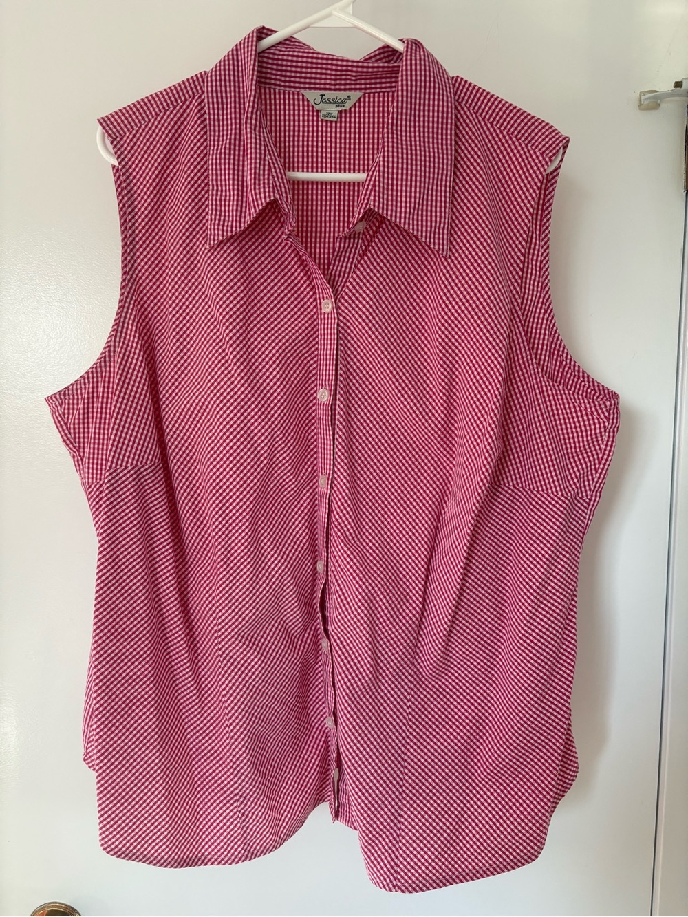 Vintage Pink Sleeveless Button-Front Gingham Shirt